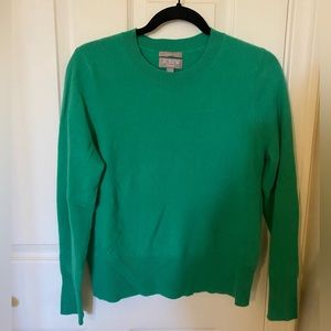 JCrew Cashmere Classic-Fit Crewneck Sweater in SUMMER GREEN